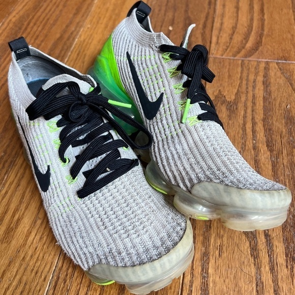 Nike VaporMax 3.0 Flyknit Grey Green Running Shoes, Size 7.5 Women’s - 6 Men’s - Picture 5 of 10